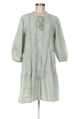 Рокля Vero Moda, Размер L, Цвят Зелен, Цена 8,18 €