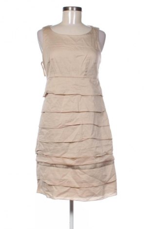 Рокля Yessica, Размер M, Цвят Бежов, Цена 19,95 €