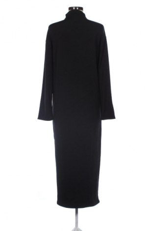 Рокля Zara, Размер S, Цвят Черен, Цена 17,39 €