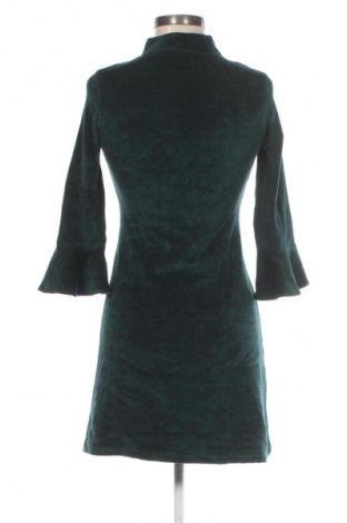 Kleid Zara, Größe S, Farbe Grün, Preis 9,99 €