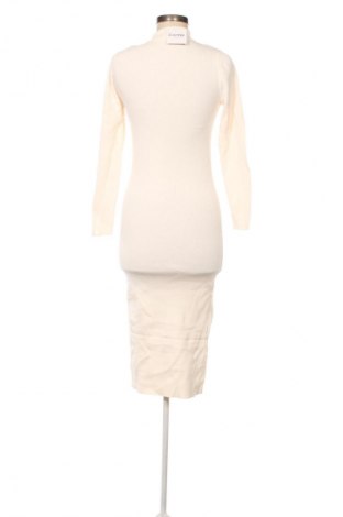 Sukienka Zara, Rozmiar M, Kolor ecru, Cena 76,99 zł