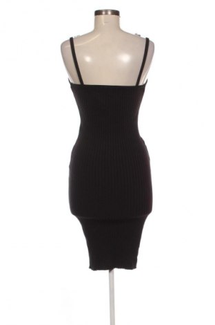 Рокля Zara, Размер S, Цвят Черен, Цена 10,22 €