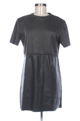 Рокля Zara, Размер M, Цвят Многоцветен, Цена 14,00 €