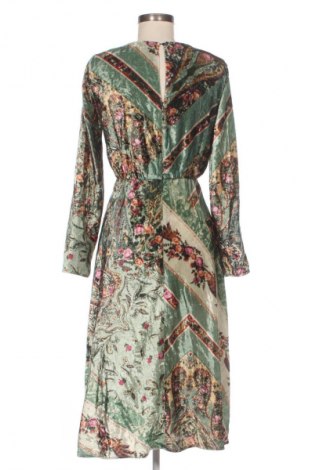 Рокля Zara, Размер M, Цвят Многоцветен, Цена 20,00 €