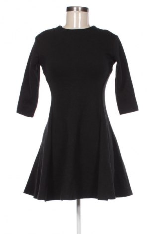 Рокля Zara, Размер M, Цвят Черен, Цена 32,00 €