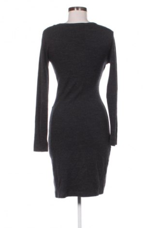 Ruha iheart, Méret M, Szín Szürke, Ár 27 453 Ft