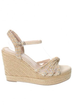 Сандали Carvela, Размер 40, Цвят Многоцветен, Цена 52,87 €