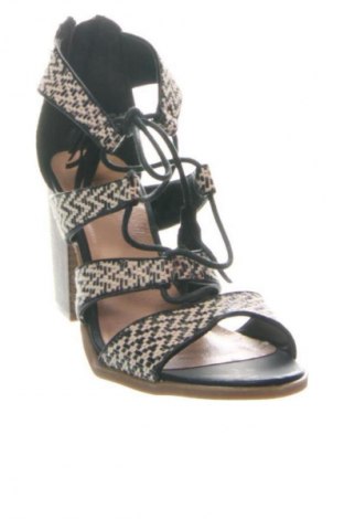 Sandały Indigo rd., Rozmiar 39, Kolor Kolorowy, Cena 208,66 zł