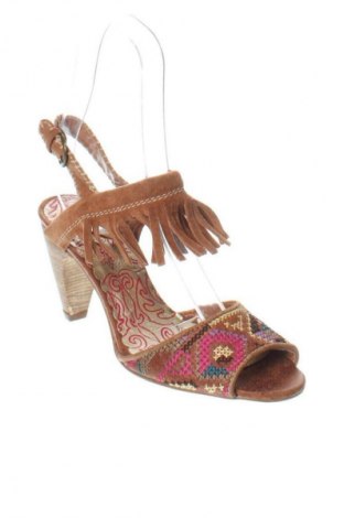 Сандали Lavorazione Artigiana, Размер 36, Цвят Многоцветен, Цена 54,84 €
