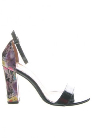 Sandalen Maccioni, Größe 38, Farbe Mehrfarbig, Preis 54,46 €