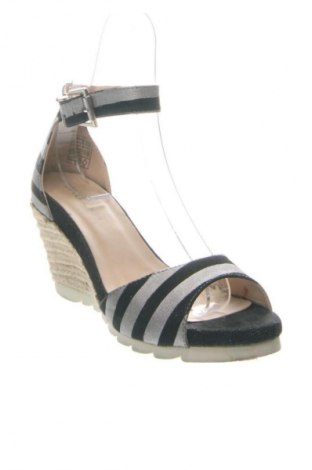 Сандали Never 2 Hot, Размер 39, Цвят Многоцветен, Цена 31,69 €