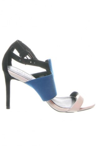 Sandale Reserved, Mărime 36, Culoare Multicolor, Preț 135,54 Lei