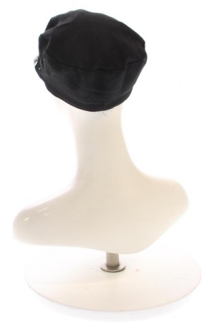 Căciulă About You, Culoare Negru, Preț 83,00 Lei