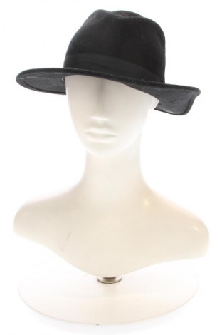 Căciulă Accessoires, Culoare Negru, Preț 28,99 Lei