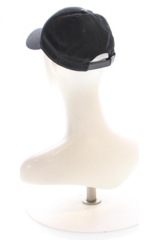 Căciulă Coach, Culoare Negru, Preț 344,07 Lei