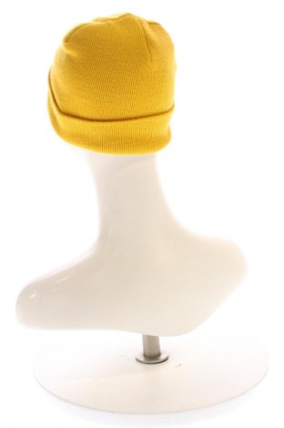 Čepice  FILA, Barva Oranžová, Cena  170,00 Kč