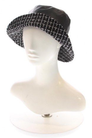 Căciulă Stradivarius, Culoare Multicolor, Preț 67,77 Lei