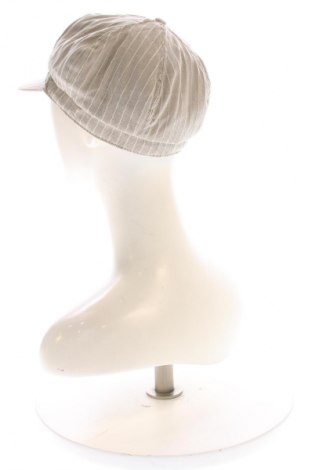 Căciulă Unbranded, Culoare Multicolor, Preț 52,13 Lei