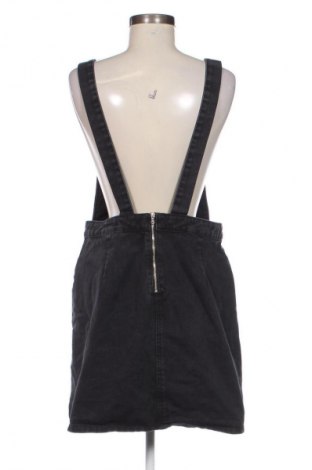 Sukienka F&F, Rozmiar M, Kolor Czarny, Cena 90,99 zł