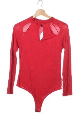 Damska bluzka-body GBG by Guess, Rozmiar M, Kolor Czerwony, 95% wiskoza, 5% elastyna, Cena 112,14 zł