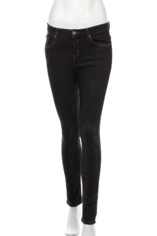 Damen Jeans Zuiki, Größe S, Farbe Schwarz, Preis 9,71 €
