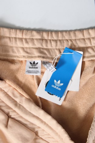 Γυναικείο αθλητικό παντελόνι Adidas Originals, Μέγεθος XXL, Χρώμα  Μπέζ, 70% βαμβάκι, 30% πολυεστέρας, Τιμή 37,63 €