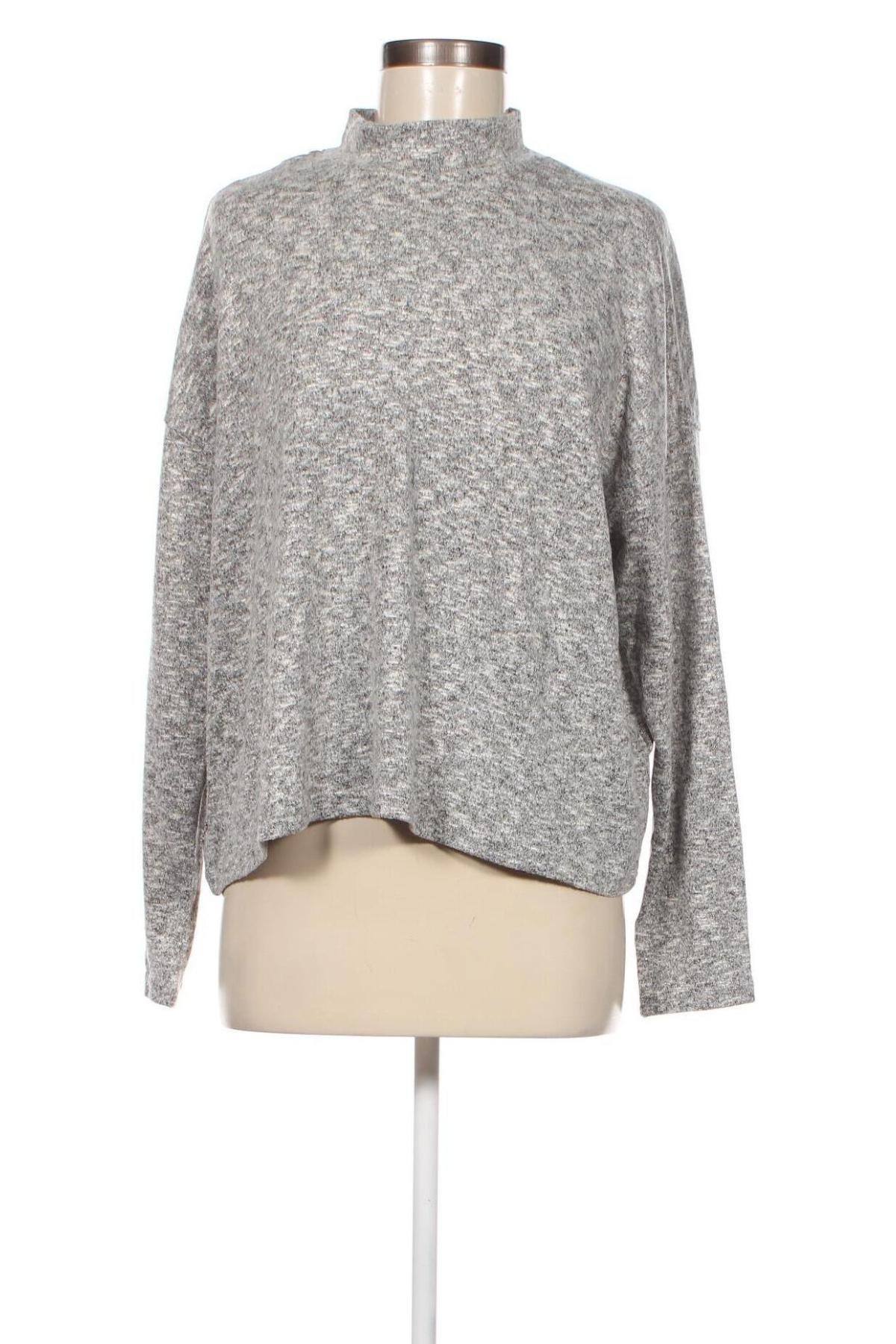 Damen Shirt H&M Divided, Größe L, Farbe Grau, Preis 1,71 €