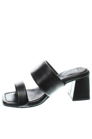 Papuci Answear, Mărime 37, Culoare Negru, Preț 253,29 Lei