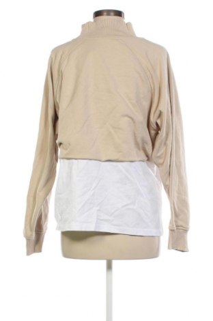 Дамска блуза, Размер M, Цвят Бежов, Цена 6,08 лв.