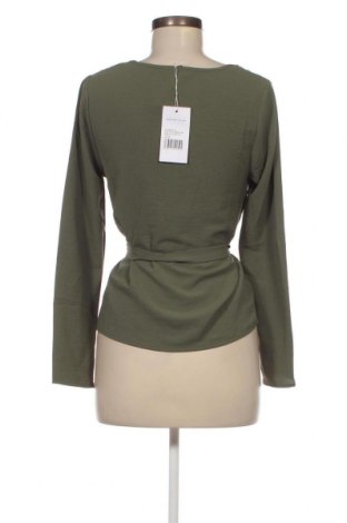 Γυναικεία μπλούζα About You, Μέγεθος XS, Χρώμα Πράσινο, Τιμή 4,12 €