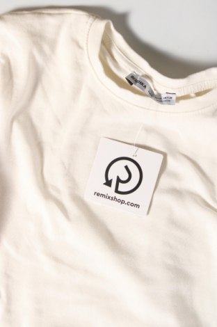 Damen Shirt Bershka, Größe M, Farbe Weiß, Preis 5,59 €