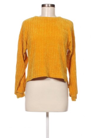 Damen Shirt Bershka, Größe S, Farbe Gelb, Preis € 2,04