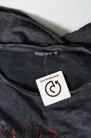 Γυναικεία μπλούζα Blind Date, Μέγεθος M, Χρώμα Γκρί, Τιμή 2,94 €