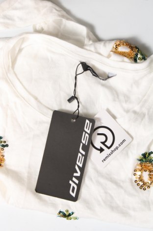 Γυναικεία μπλούζα Diverse, Μέγεθος XS, Χρώμα Λευκό, Τιμή 15,98 €