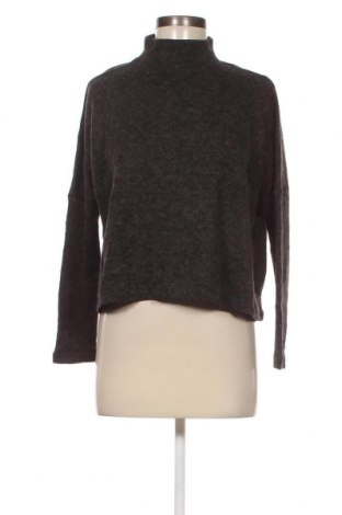 Дамска блуза H&M Divided, Размер XS, Цвят Черен, Цена 8,36 лв.