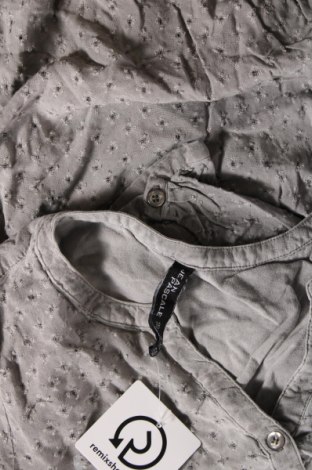 Дамска блуза Jean Pascale, Размер M, Цвят Сив, Цена 3,42 лв.