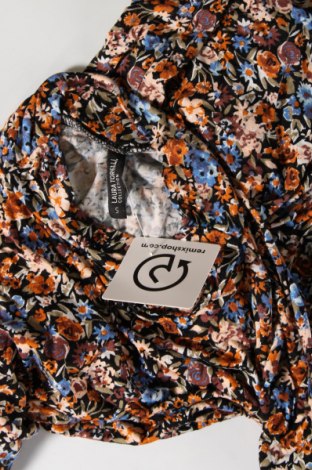 Γυναικεία μπλούζα Laura Torelli, Μέγεθος S, Χρώμα Πολύχρωμο, Τιμή 4,11 €