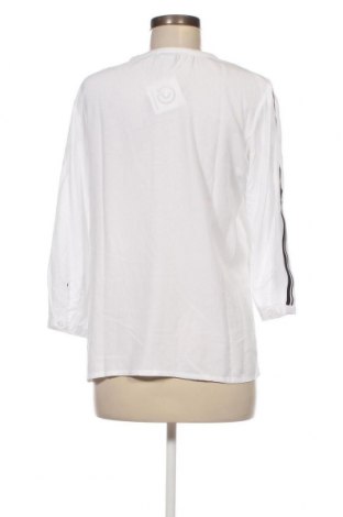 Γυναικεία μπλούζα Luhta, Μέγεθος S, Χρώμα Λευκό, Τιμή 10,52 €