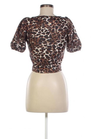 Дамска блуза ONLY, Размер M, Цвят Многоцветен, Цена 13,20 лв.