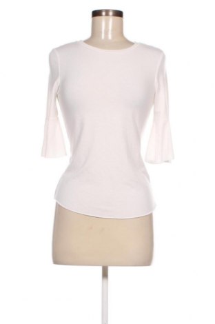 Γυναικεία μπλούζα ONLY, Μέγεθος XS, Χρώμα Λευκό, Τιμή 7,67 €