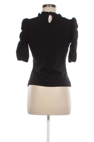 Дамска блуза ONLY, Размер M, Цвят Черен, Цена 12,40 лв.