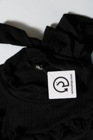 Дамска блуза ONLY, Размер XS, Цвят Черен, Цена 6,90 лв.