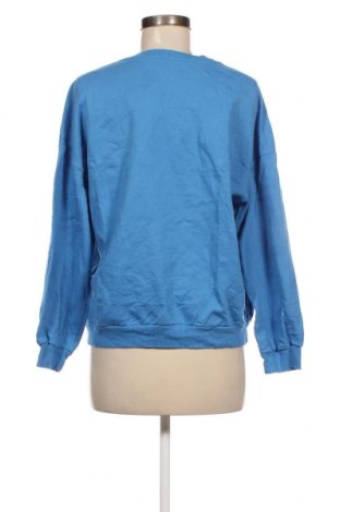 Γυναικεία μπλούζα ONLY, Μέγεθος L, Χρώμα Μπλέ, Τιμή 3,25 €