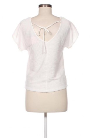 Дамска блуза Orsay, Размер XS, Цвят Бял, Цена 10,85 лв.