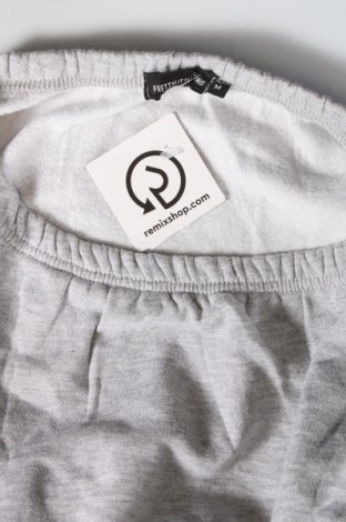 Damen Shirt Pretty Little Thing, Größe M, Farbe Grau, Preis 3,31 €