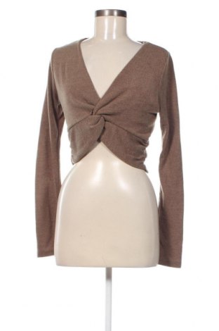 Дамска блуза Pull&Bear, Размер L, Цвят Кафяв, Цена 3,80 лв.