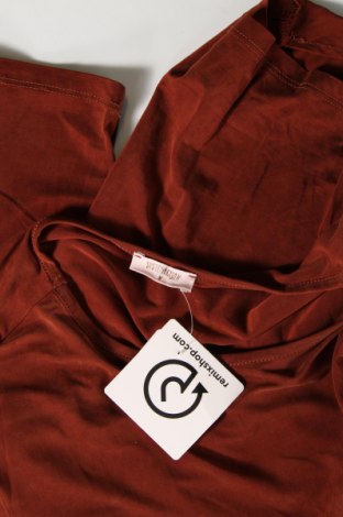 Γυναικεία μπλούζα System Action, Μέγεθος M, Χρώμα Καφέ, Τιμή 2,52 €