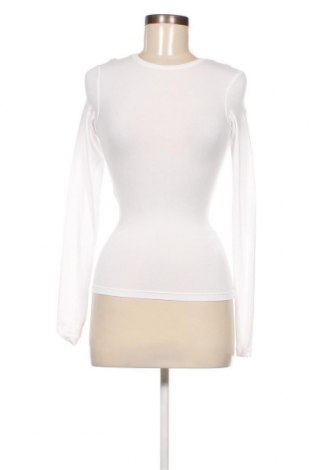 Damen Shirt Weekday, Größe XS, Farbe Weiß, Preis 9,28 €