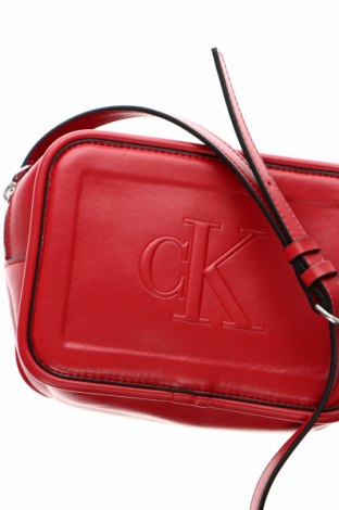 Damska torebka Calvin Klein, Kolor Czerwony, Cena 581,07 zł