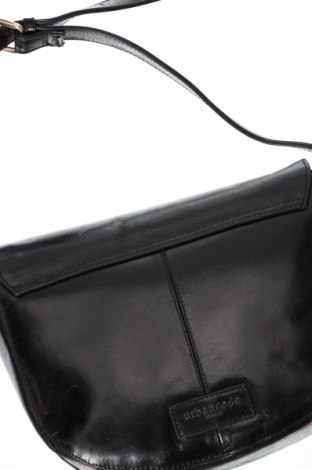 Дамска чанта Urbancode, Цвят Черен, Цена 83,40 лв.